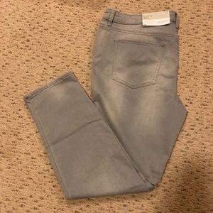 NWT Liz Claiborne Skinny Jeans - Sz 16